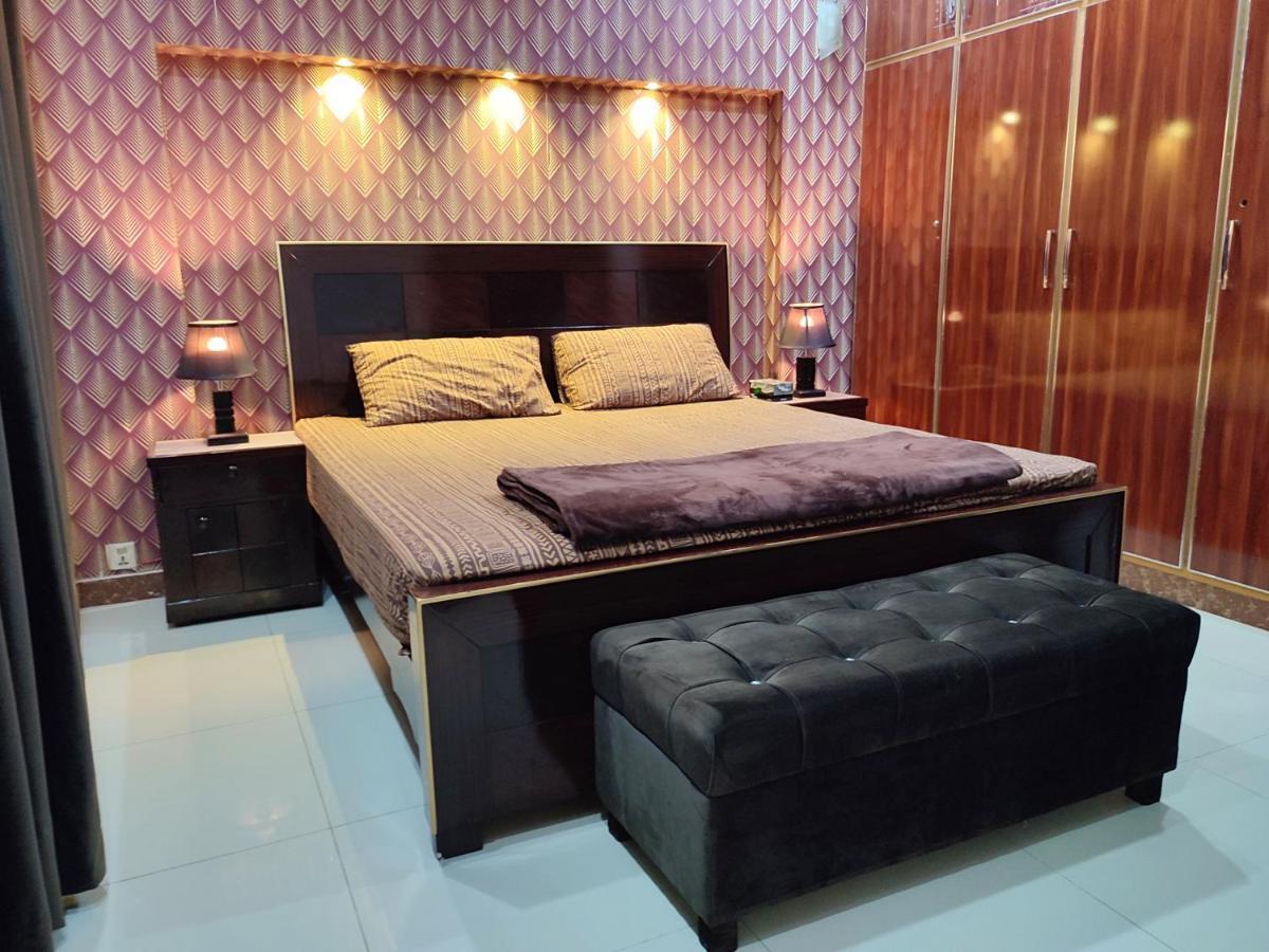 Fully Serviced Holiday Home Near Lahore Ring Road Bagian luar foto